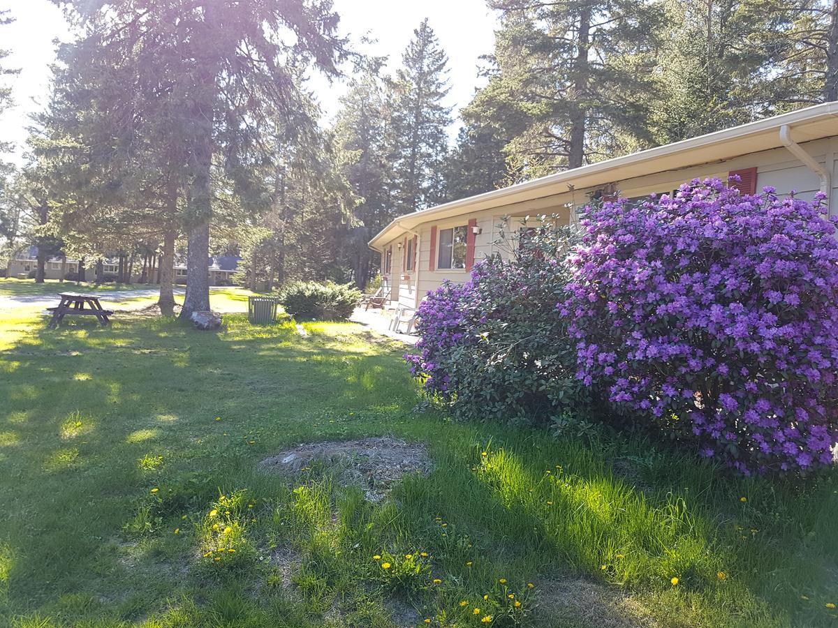 סאסקס Pinecone Motel מראה חיצוני תמונה