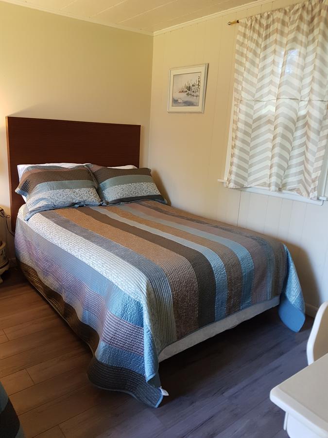 סאסקס Pinecone Motel מראה חיצוני תמונה